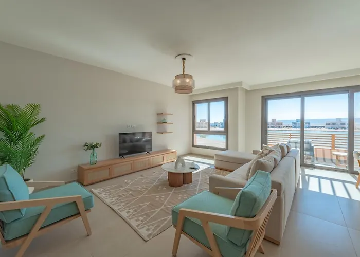 Ancient Hill 3br Gouna Sea View & Priv Roof Pool