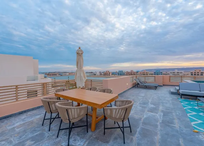 Ancient Hill 3br Gouna Sea View & Priv Roof Pool *
