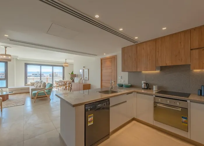 Ancient Hill 3br Gouna Sea View & Priv Roof Pool